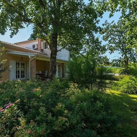 Chantilly Holiday home *