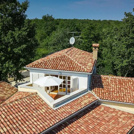 Chantilly Holiday home Porec