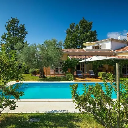Chantilly Holiday home *