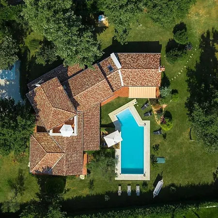 Holiday home Chantilly