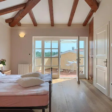Holiday home Chantilly *