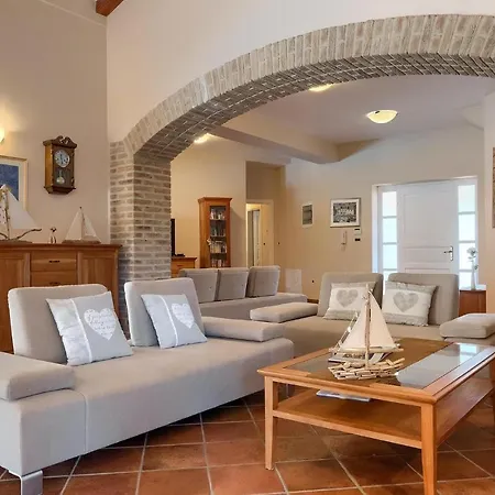 Chantilly Holiday home Porec