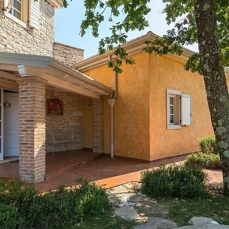Holiday home Chantilly Porec